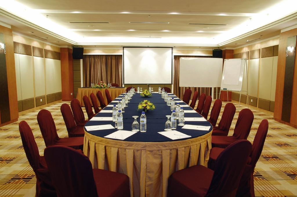 Gbw Hotel Johor Bahru Ngoại thất bức ảnh